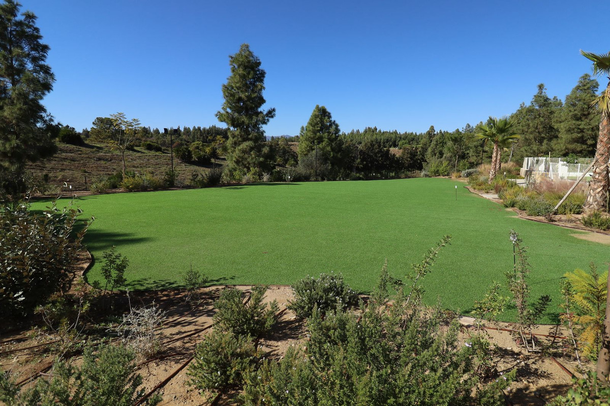 Se vende Apartamento Planta Media de 3 dormitorios en Costa Del Sol, Málaga, España