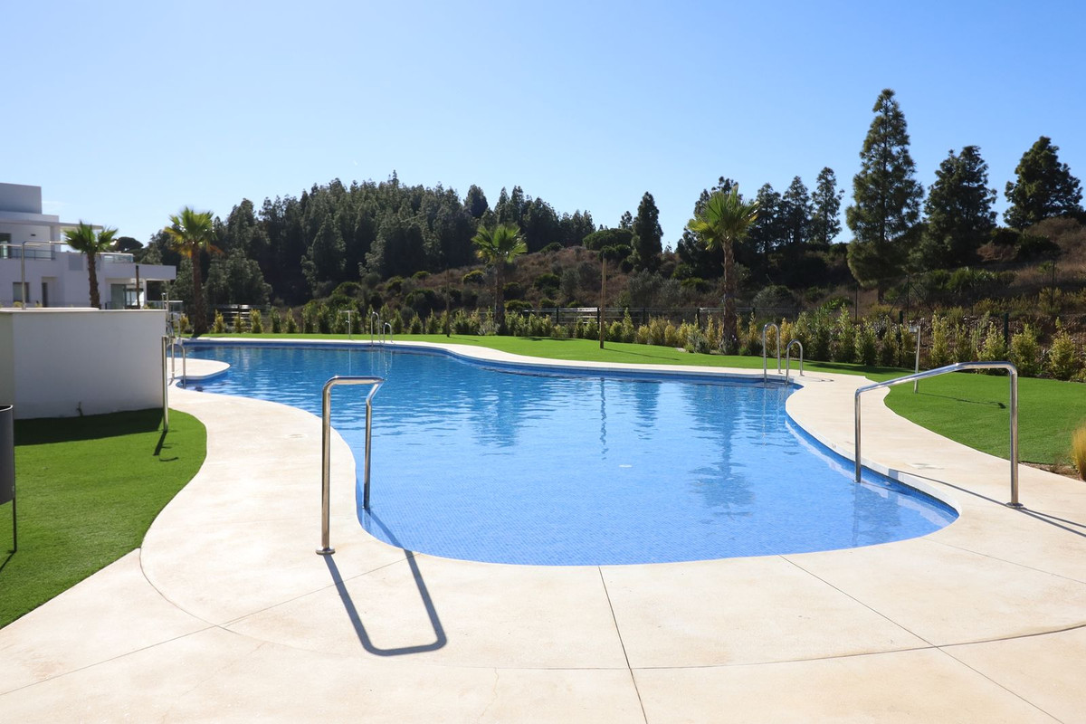Se vende Apartamento Planta Media de 3 dormitorios en Costa Del Sol, Málaga, España