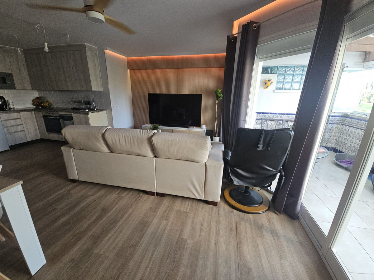 2 Bed Apartment for sale in Mijas Costa Costa Del Sol, Málaga, Spain