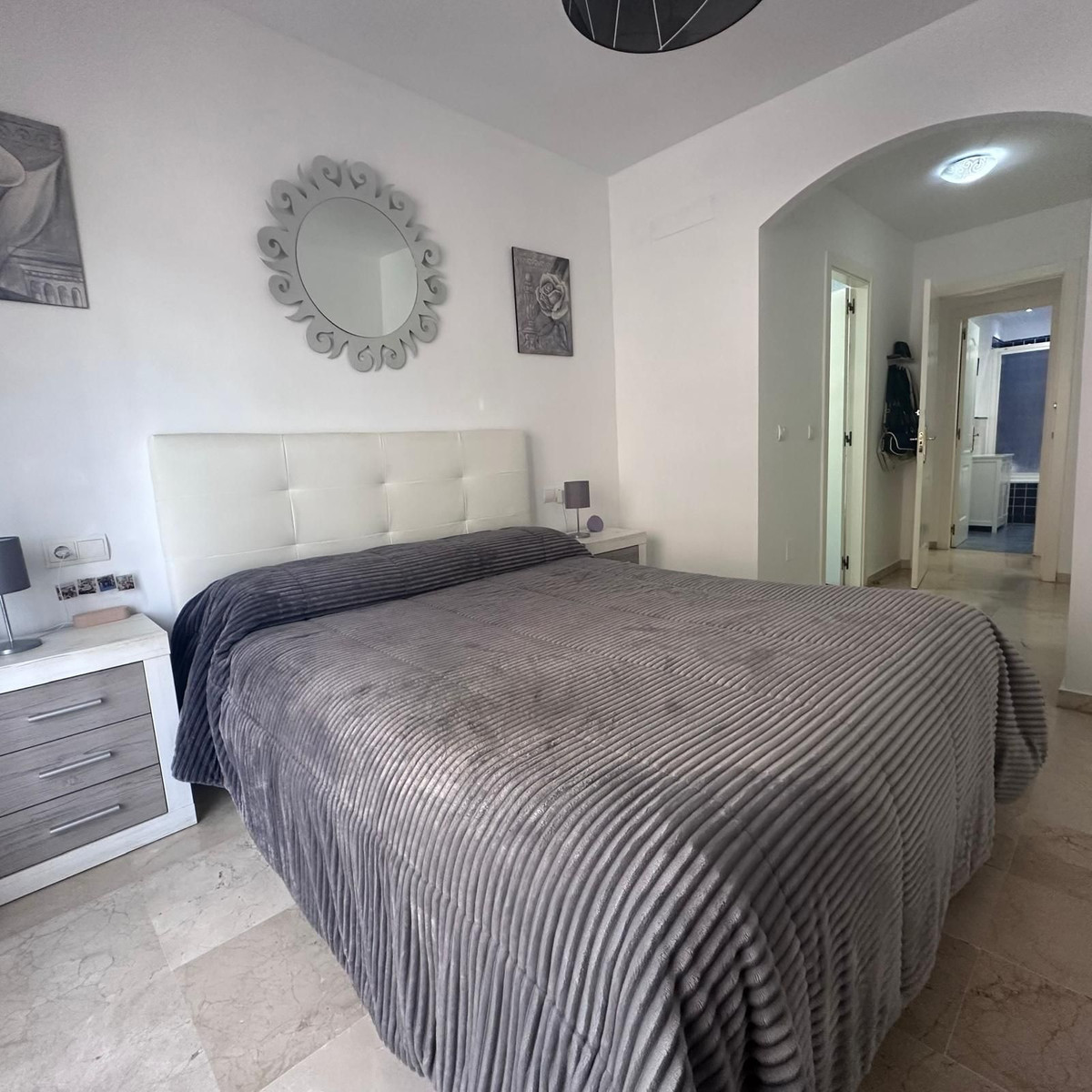 Se vende Apartamento Planta Baja de 3 dormitorios en Costa Del Sol, Málaga, España