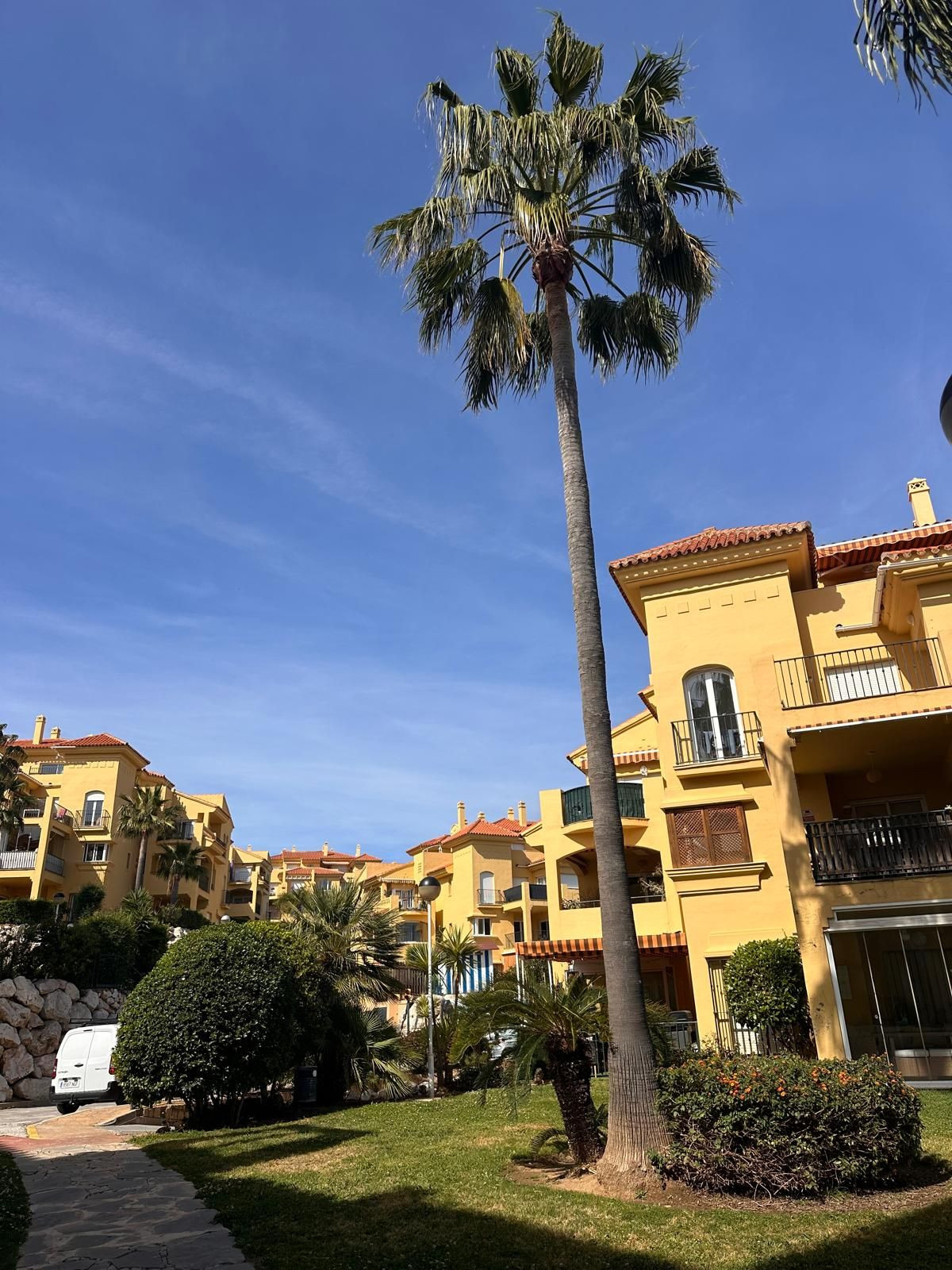 Se vende Apartamento Planta Baja de 3 dormitorios en Costa Del Sol, Málaga, España