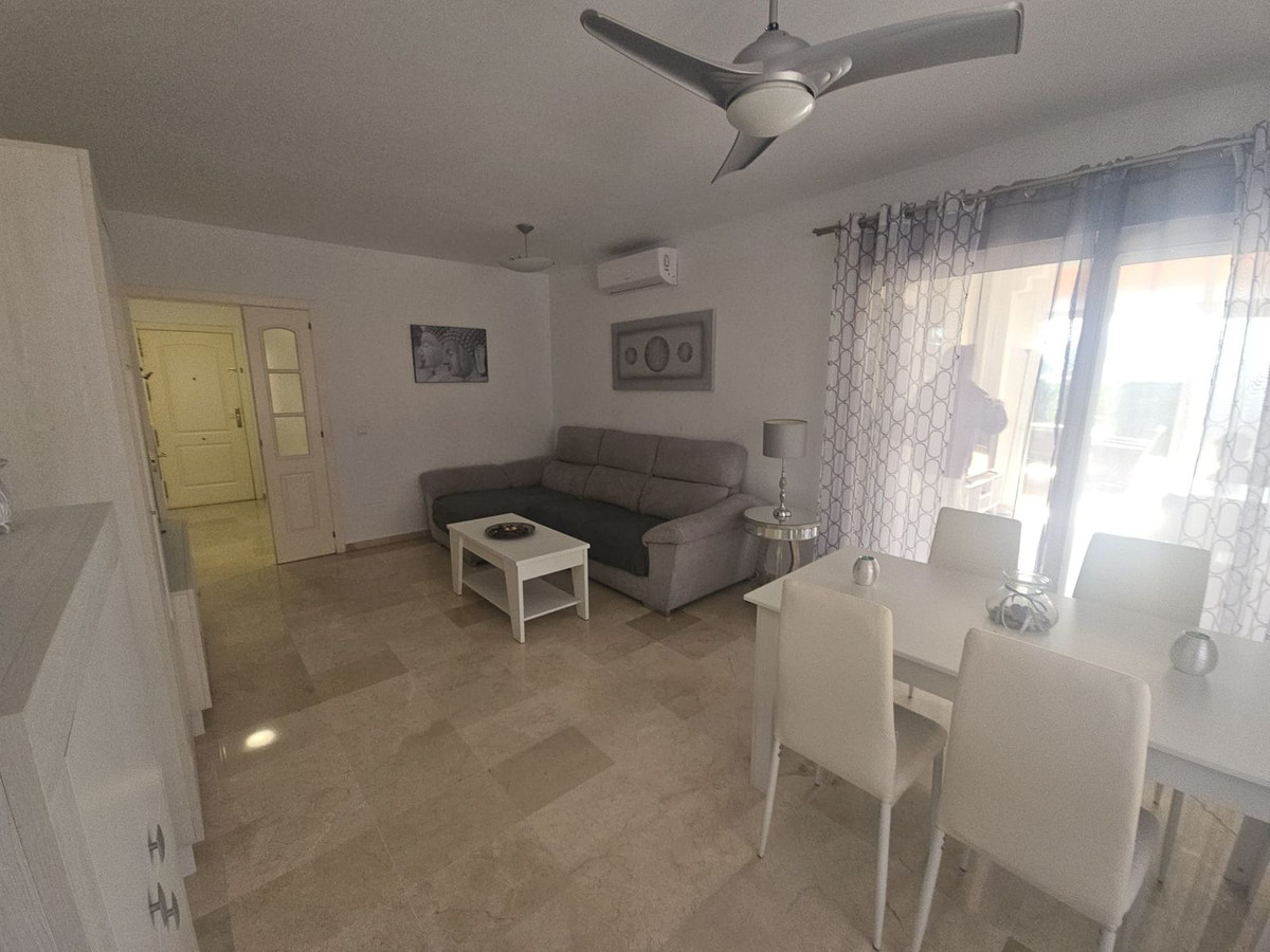 Se vende Apartamento Planta Baja de 3 dormitorios en Costa Del Sol, Málaga, España