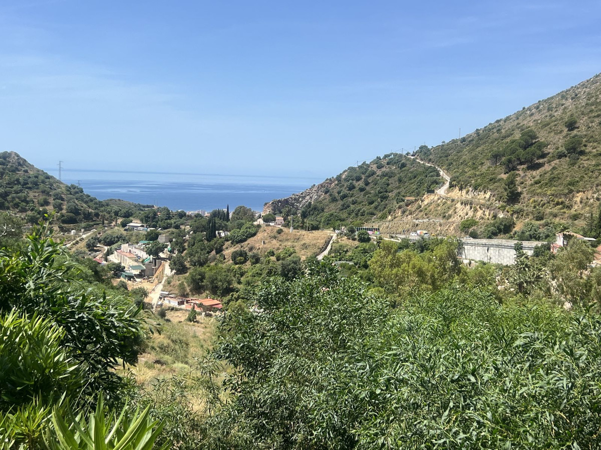 Se vende Terreno Urbano  en Costa Del Sol, Málaga, España