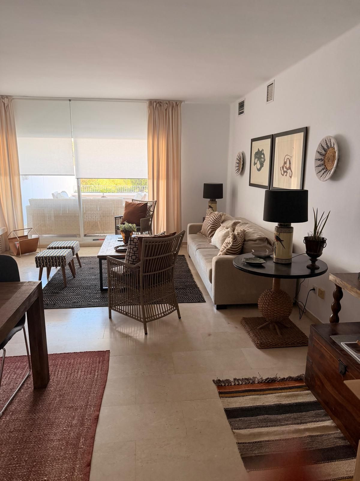 2 Bed Apartment for sale in The Golden Mile Costa Del Sol, Málaga, Spain