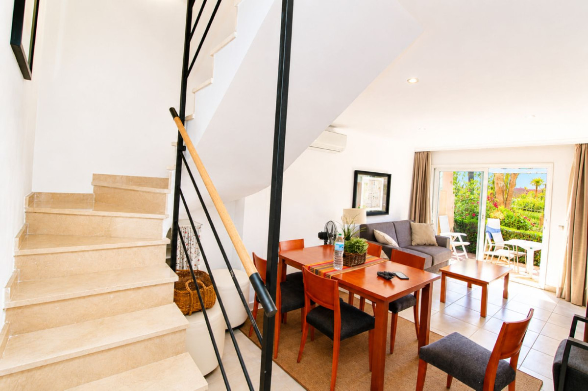 2 Bed Apartment for sale in Mijas Costa Costa Del Sol, Málaga, Spain
