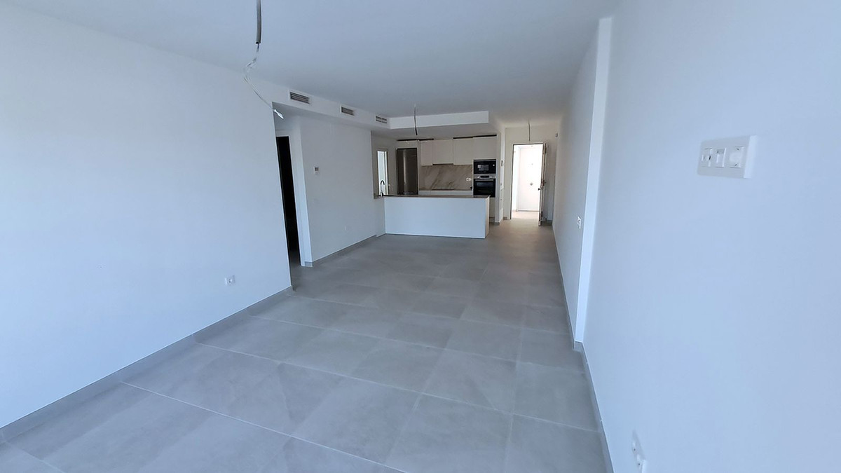 Se vende Apartamento Planta Media de 2 dormitorios en Costa Del Sol, Málaga, España