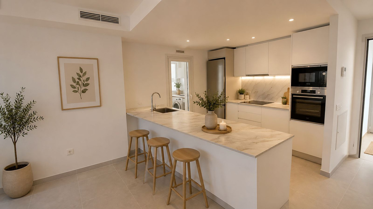 Se vende Apartamento Planta Media de 2 dormitorios en Costa Del Sol, Málaga, España