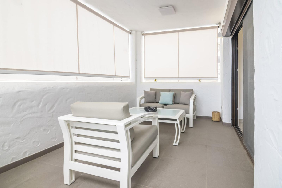 3 Bed Apartment for sale in Puerto Banús Costa Del Sol, Málaga, Spain