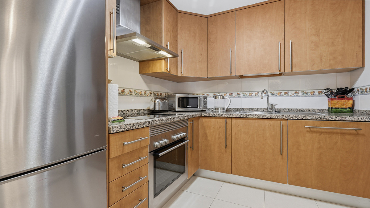 2 Bed Apartment for sale in San Luis De Sabinillas Costa Del Sol, Málaga, Spain