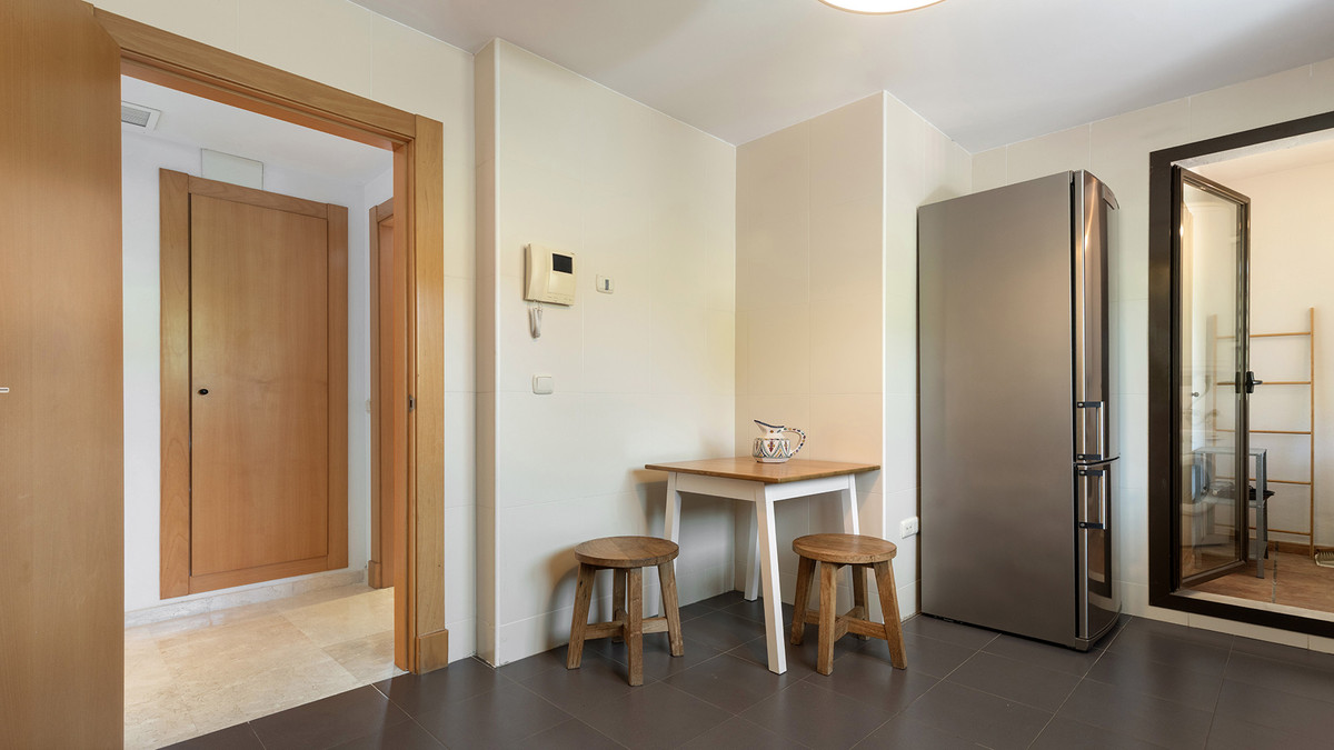 3 Bed Apartment for sale in Casares Costa Del Sol, Málaga, Spain