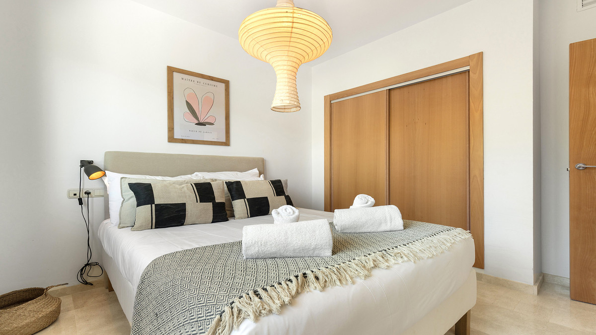 3 Bed Apartment for sale in Casares Costa Del Sol, Málaga, Spain