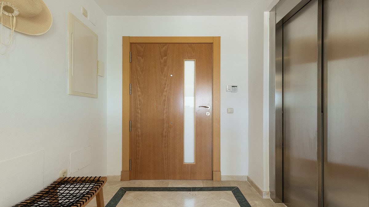 3 Bed Apartment for sale in Casares Costa Del Sol, Málaga, Spain