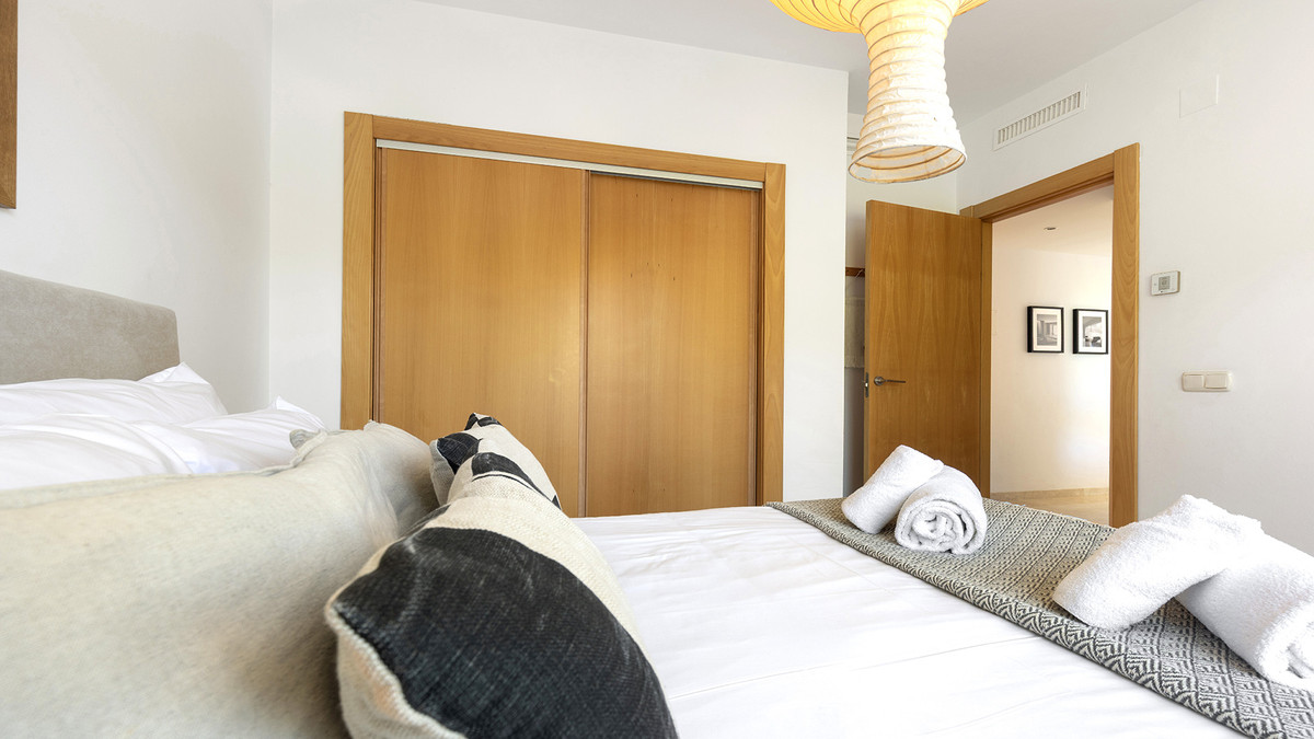 3 Bed Apartment for sale in Casares Costa Del Sol, Málaga, Spain