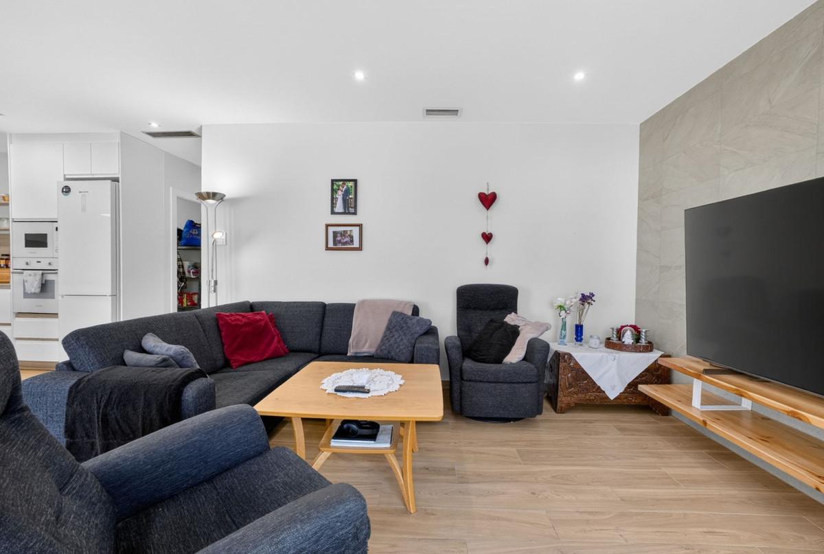 Se vende Villa - Chalet de 3 dormitorios en Costa Blanca, Alicante, España