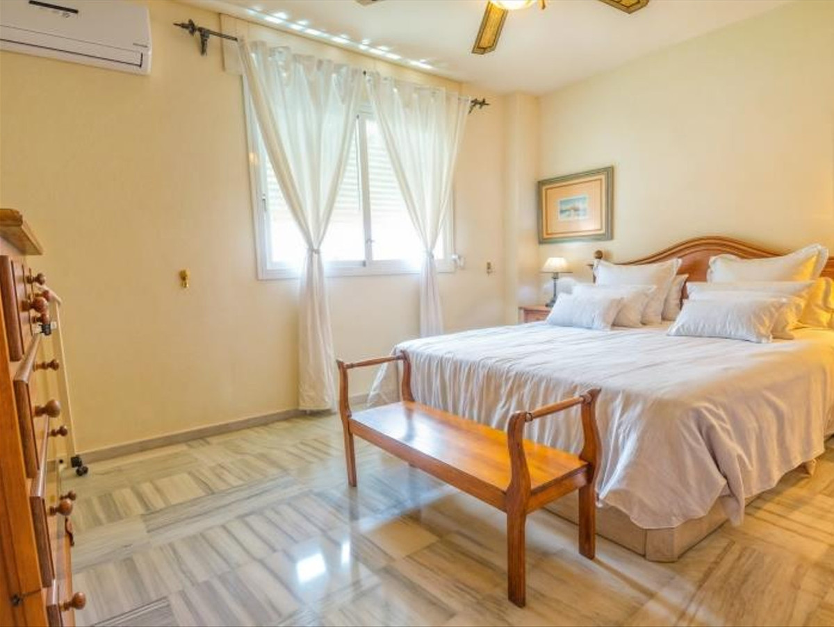 Se vende Apartamento Planta Media de 1 dormitorios en Costa Del Sol, Málaga, España