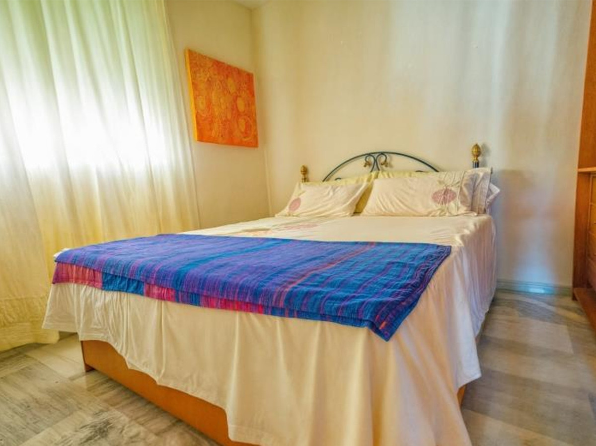 Se vende Apartamento Planta Media de 1 dormitorios en Costa Del Sol, Málaga, España