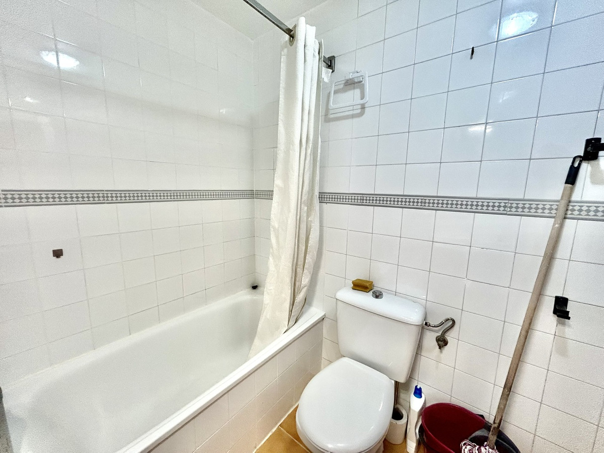 Se vende Apartamento Planta Media de 1 dormitorios en Costa Blanca, Alicante, España