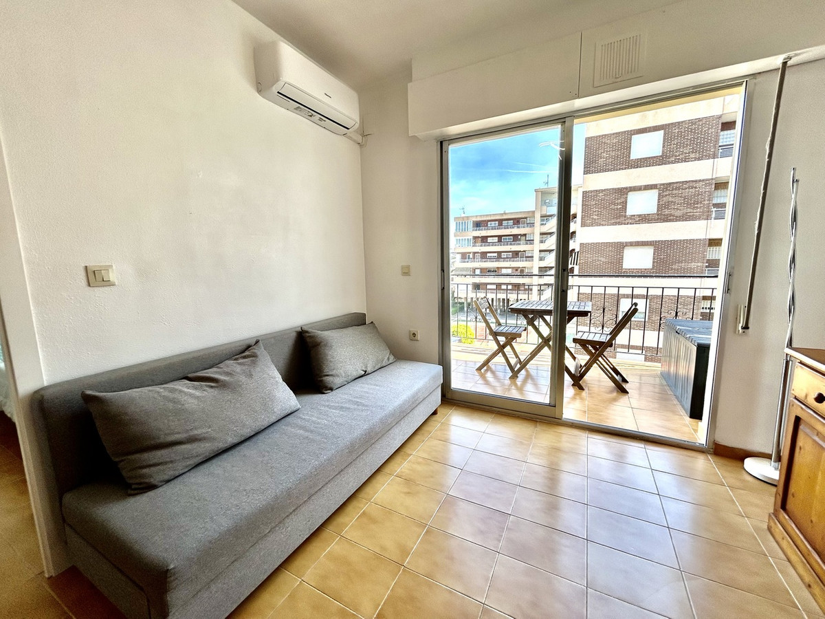 Se vende Apartamento Planta Media de 1 dormitorios en Costa Blanca, Alicante, España