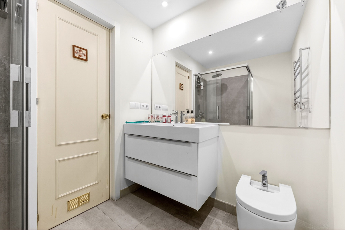 3 Bed Apartment for sale in Málaga Centro Costa Del Sol, Málaga, Spain
