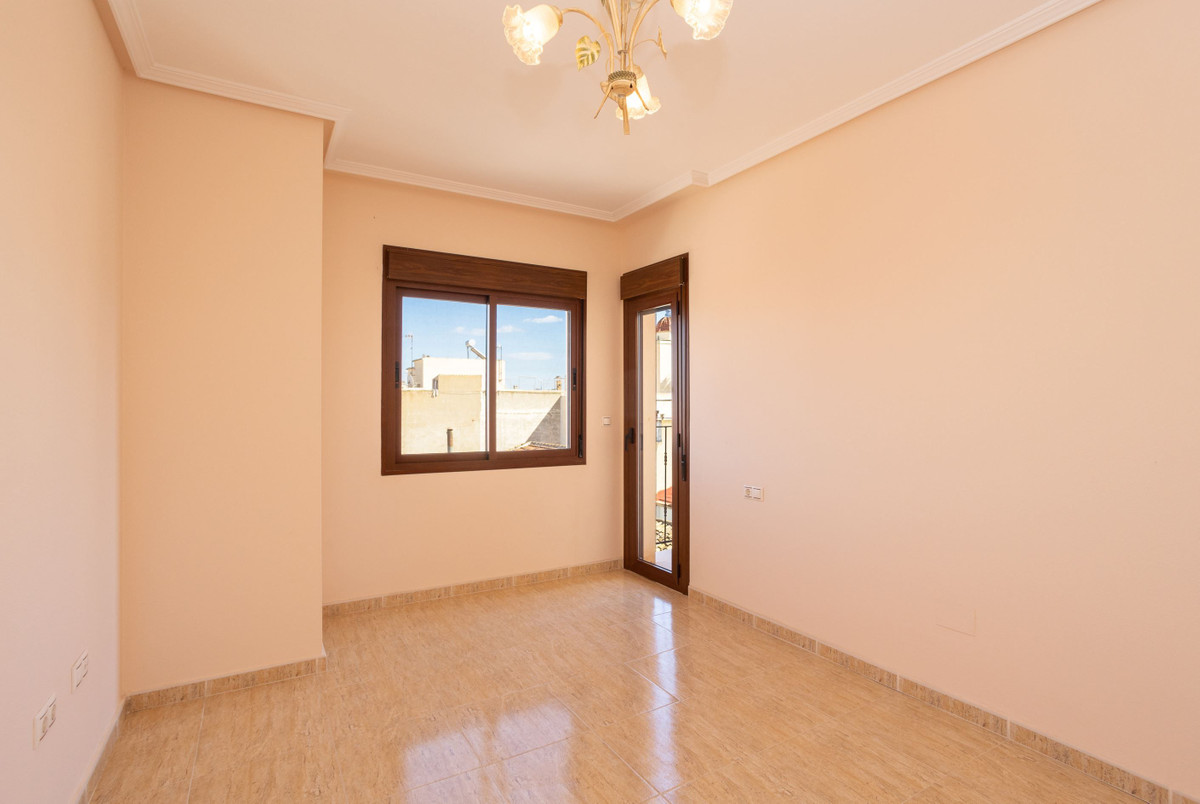 Se vende Adosada de 4 dormitorios en Costa Blanca, Alicante, España