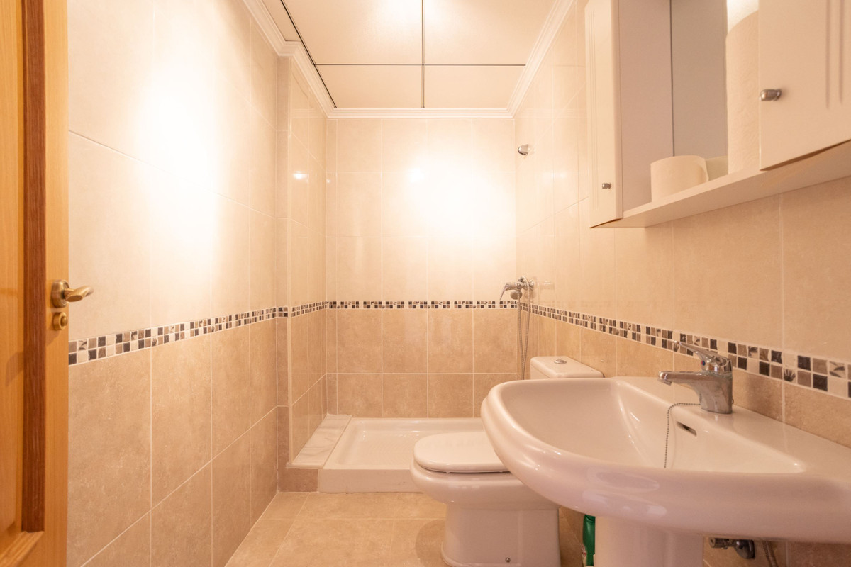 Se vende Adosada de 4 dormitorios en Costa Blanca, Alicante, España