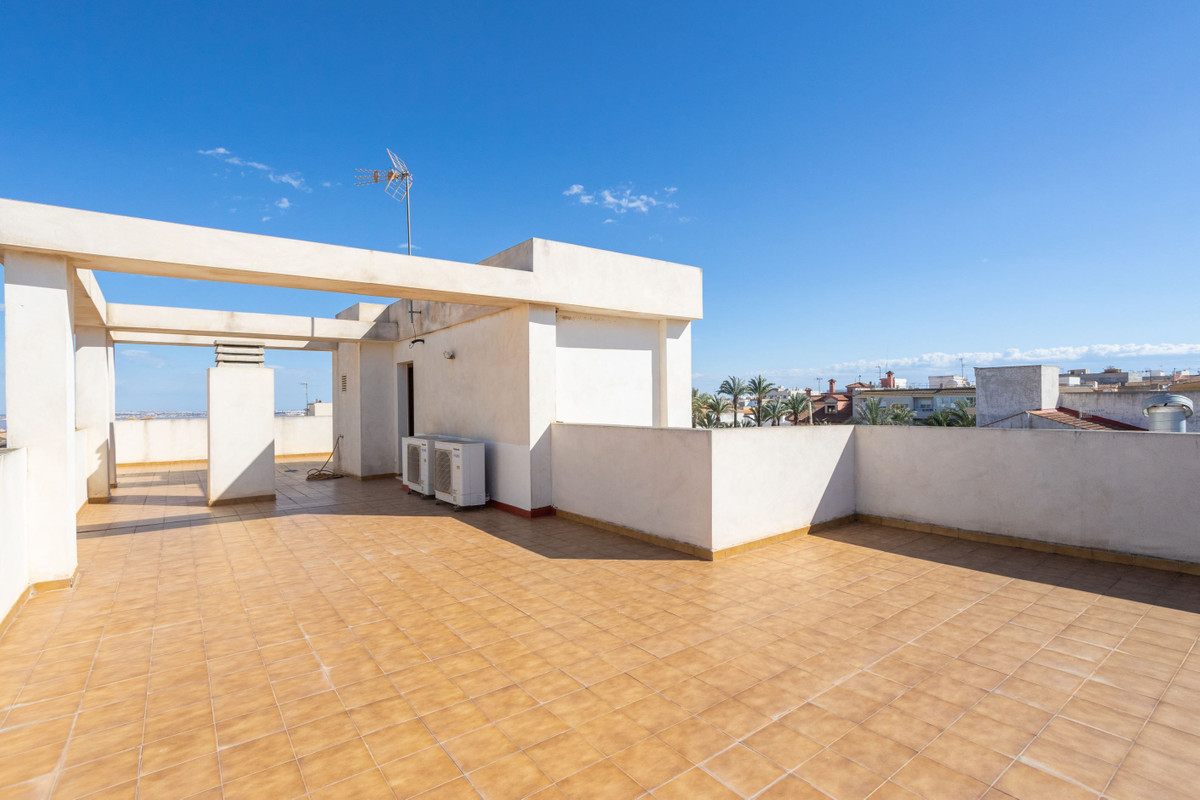 Se vende Adosada de 4 dormitorios en Costa Blanca, Alicante, España