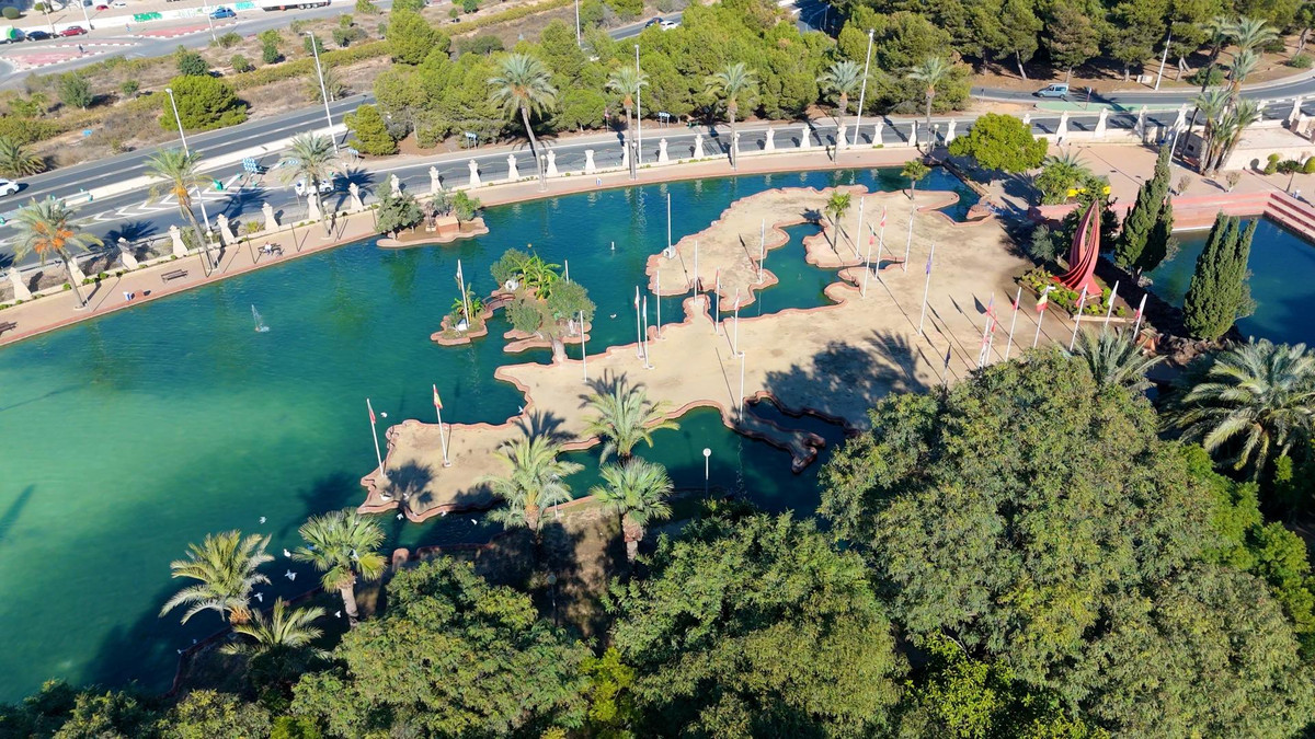 Se vende Apartamento Planta Media de 2 dormitorios en Costa Blanca, Alicante, España