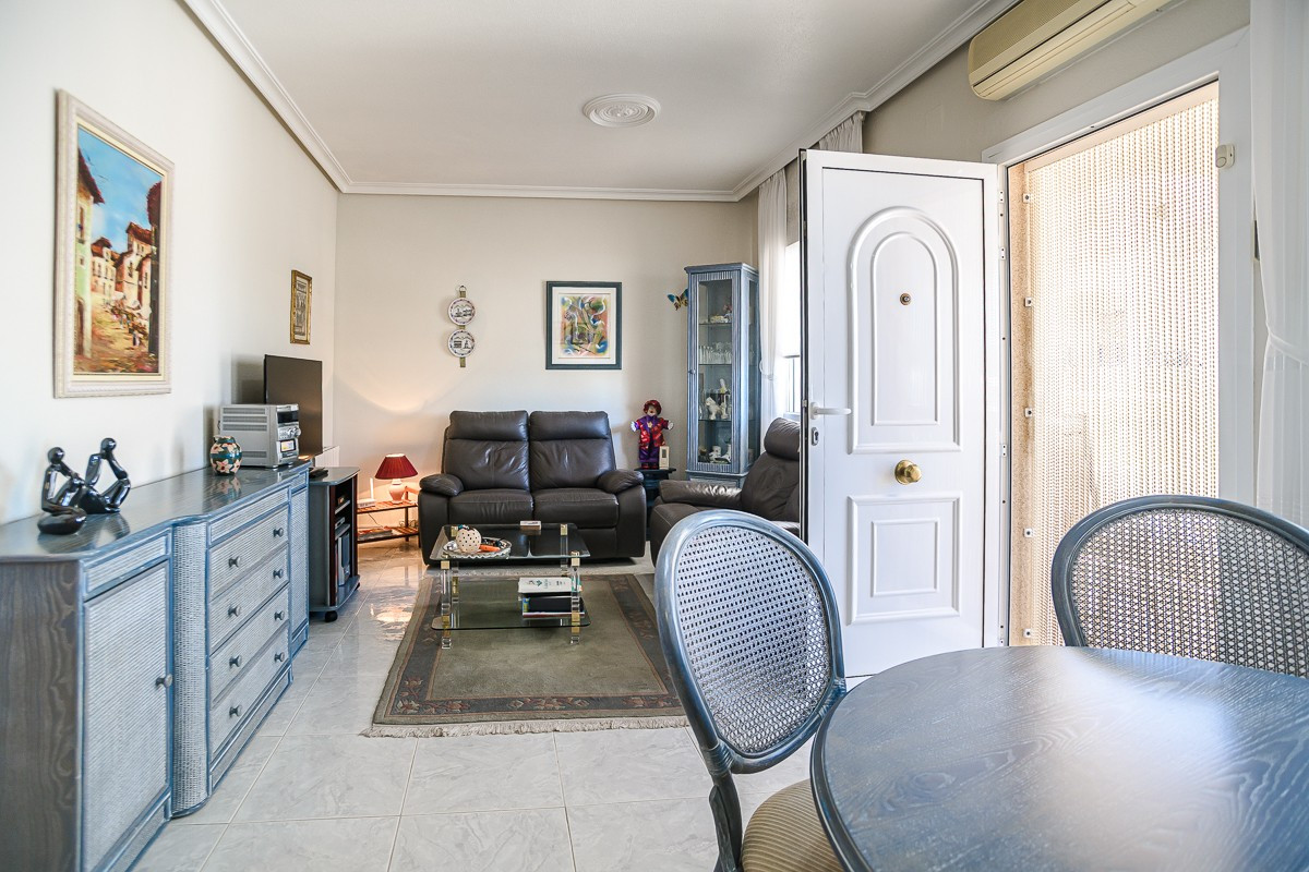 Se vende Villa - Chalet de 2 dormitorios en Costa Blanca, Alicante, España