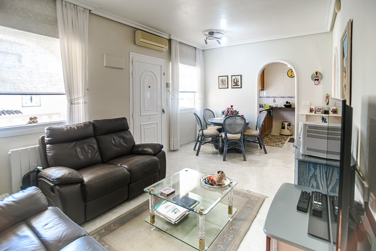 Se vende Villa - Chalet de 2 dormitorios en Costa Blanca, Alicante, España