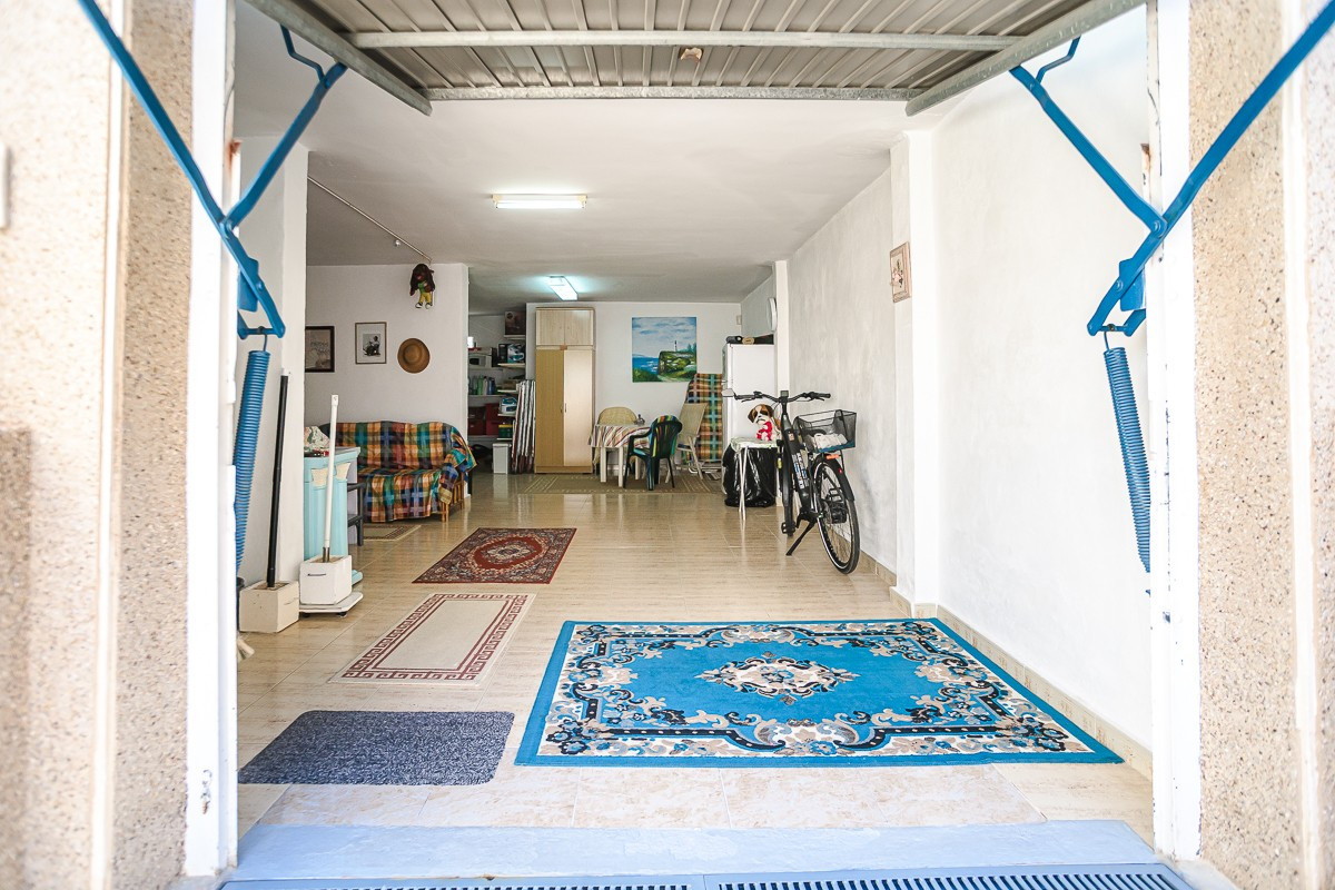 Se vende Villa - Chalet de 2 dormitorios en Costa Blanca, Alicante, España