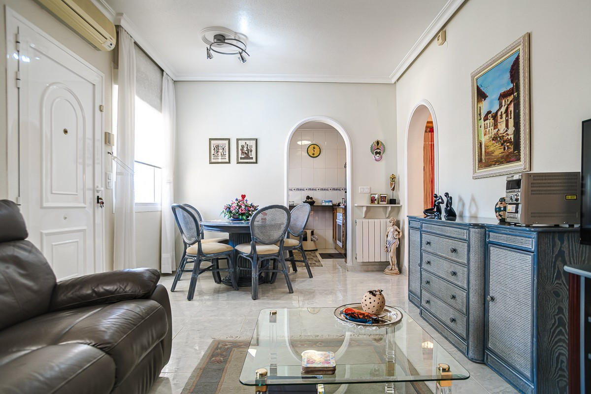 Se vende Villa - Chalet de 2 dormitorios en Costa Blanca, Alicante, España