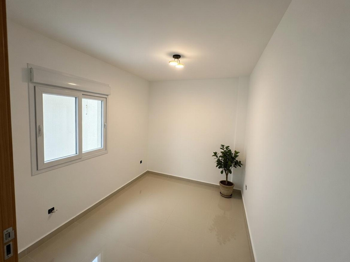3 Bed Apartment for sale in Playa Del Cura Costa Blanca, Alicante, Spain