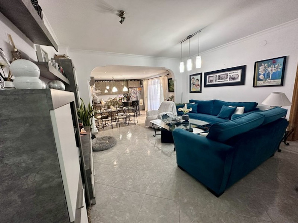 Se vende Apartamento Planta Baja de 4 dormitorios en Costa Del Sol, Málaga, España