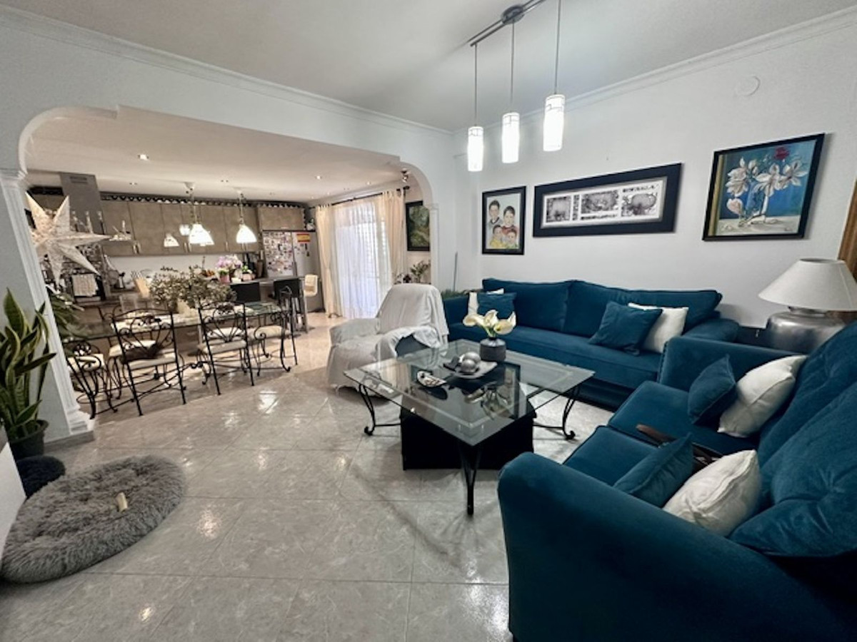 Se vende Apartamento Planta Baja de 4 dormitorios en Costa Del Sol, Málaga, España