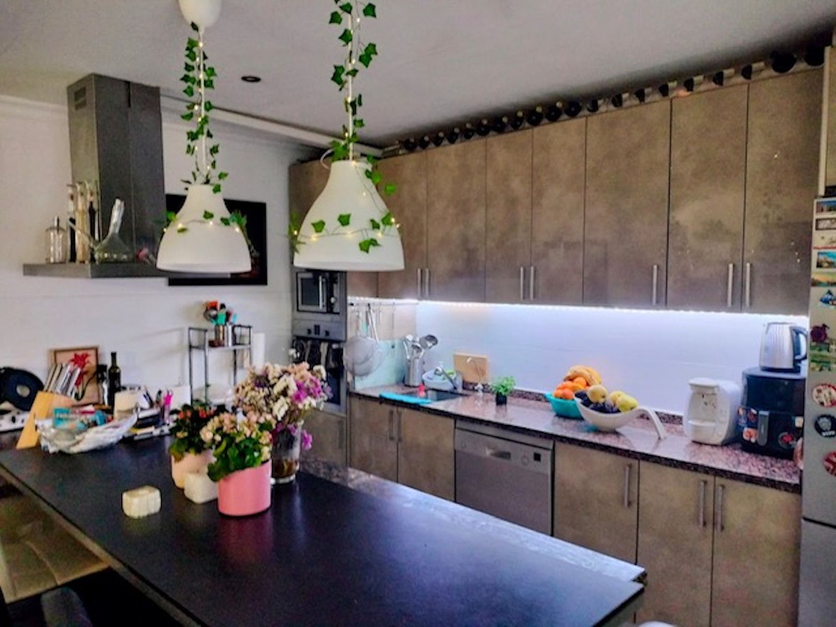 Se vende Apartamento Planta Baja de 4 dormitorios en Costa Del Sol, Málaga, España