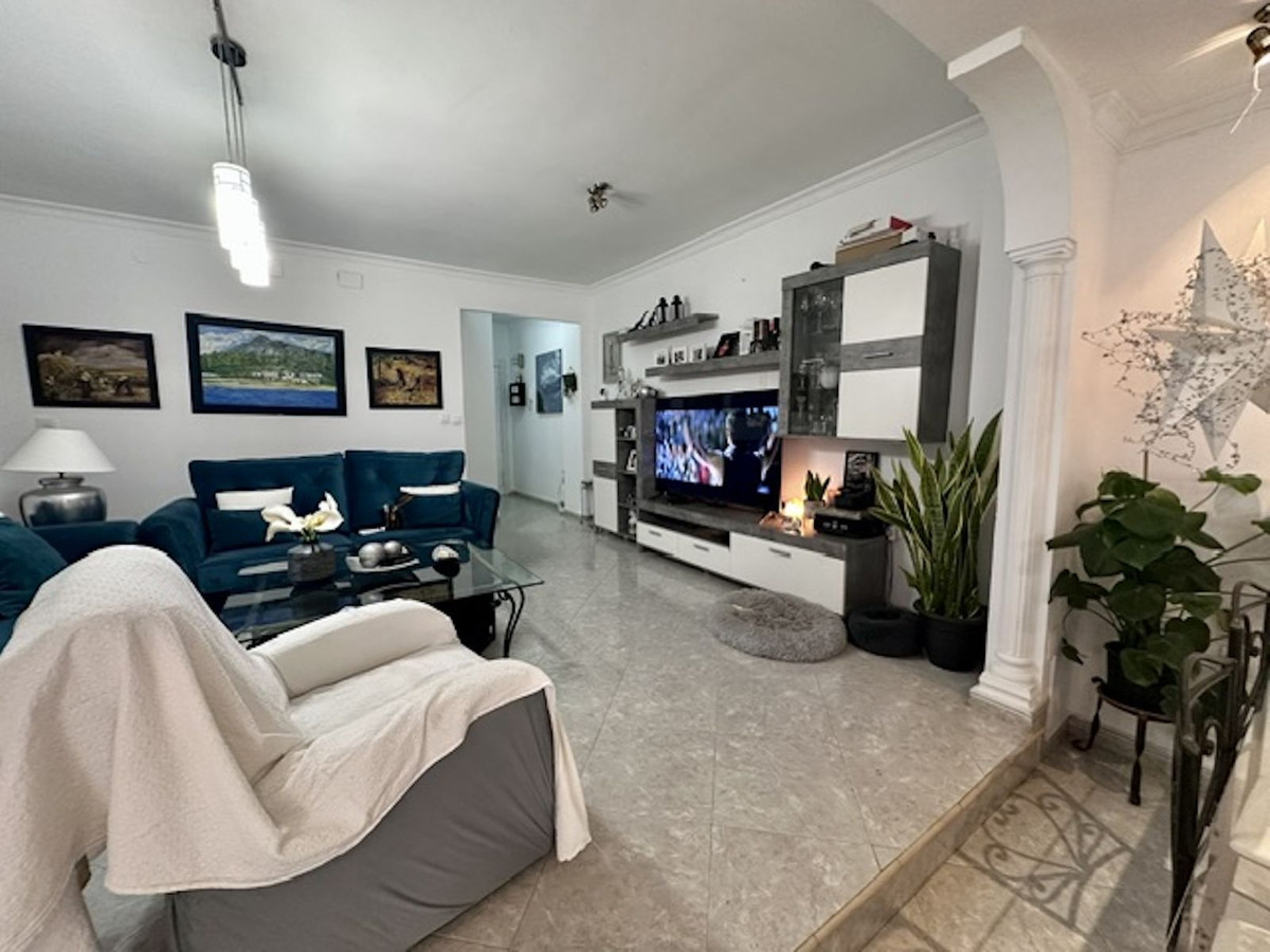 Se vende Apartamento Planta Baja de 4 dormitorios en Costa Del Sol, Málaga, España