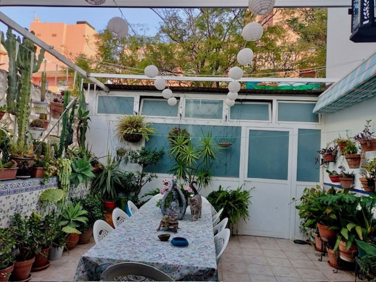 Se vende Apartamento Planta Baja de 4 dormitorios en Costa Del Sol, Málaga, España