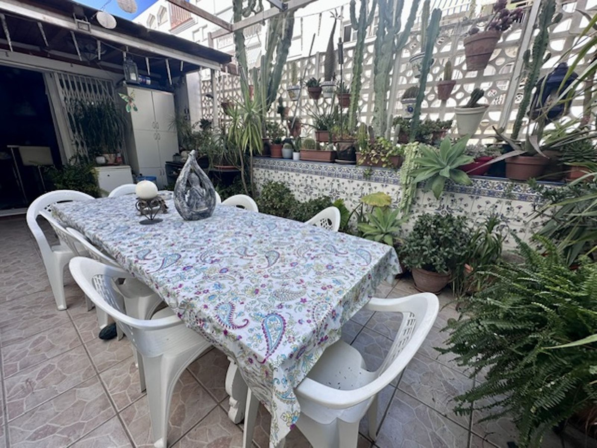 Se vende Apartamento Planta Baja de 4 dormitorios en Costa Del Sol, Málaga, España