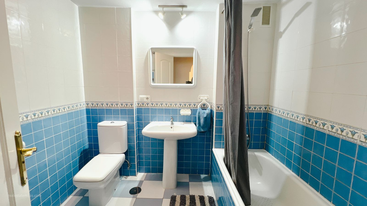 2 Bed Apartment for sale in Reserva De Marbella Costa Del Sol, Málaga, Spain