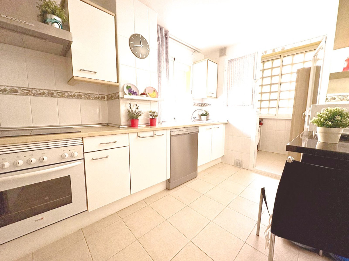 2 Bed Apartment for sale in Riviera Del Sol Costa Del Sol, Málaga, Spain