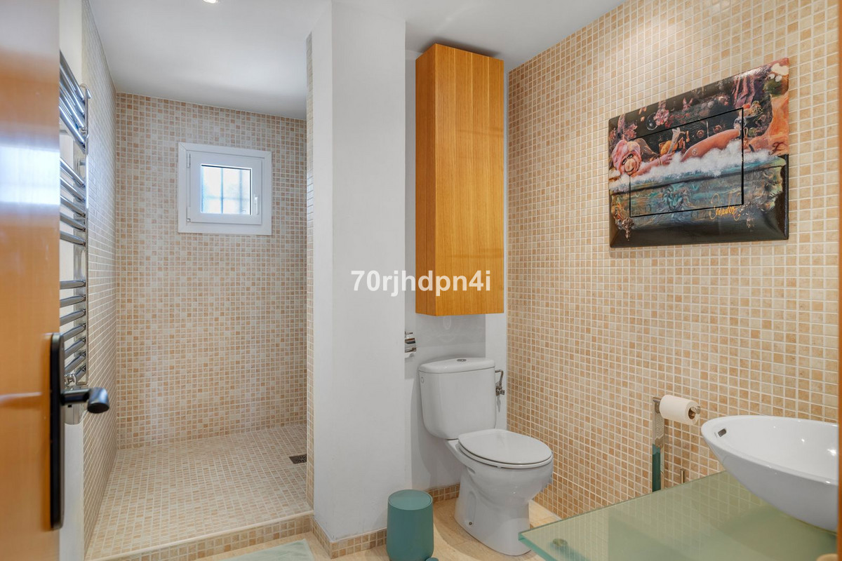 5 Bed Townhouse for sale in Estepona Costa Del Sol, Málaga, Spain