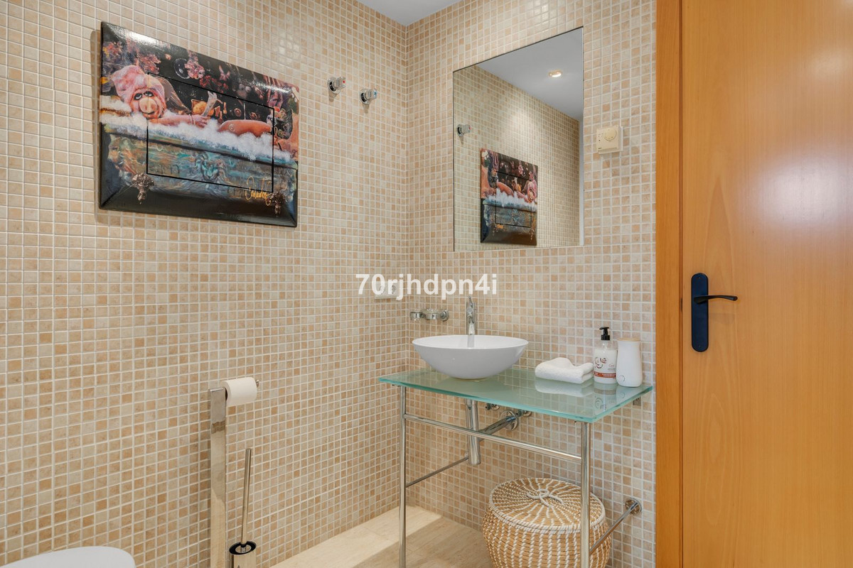 5 Bed Townhouse for sale in Estepona Costa Del Sol, Málaga, Spain