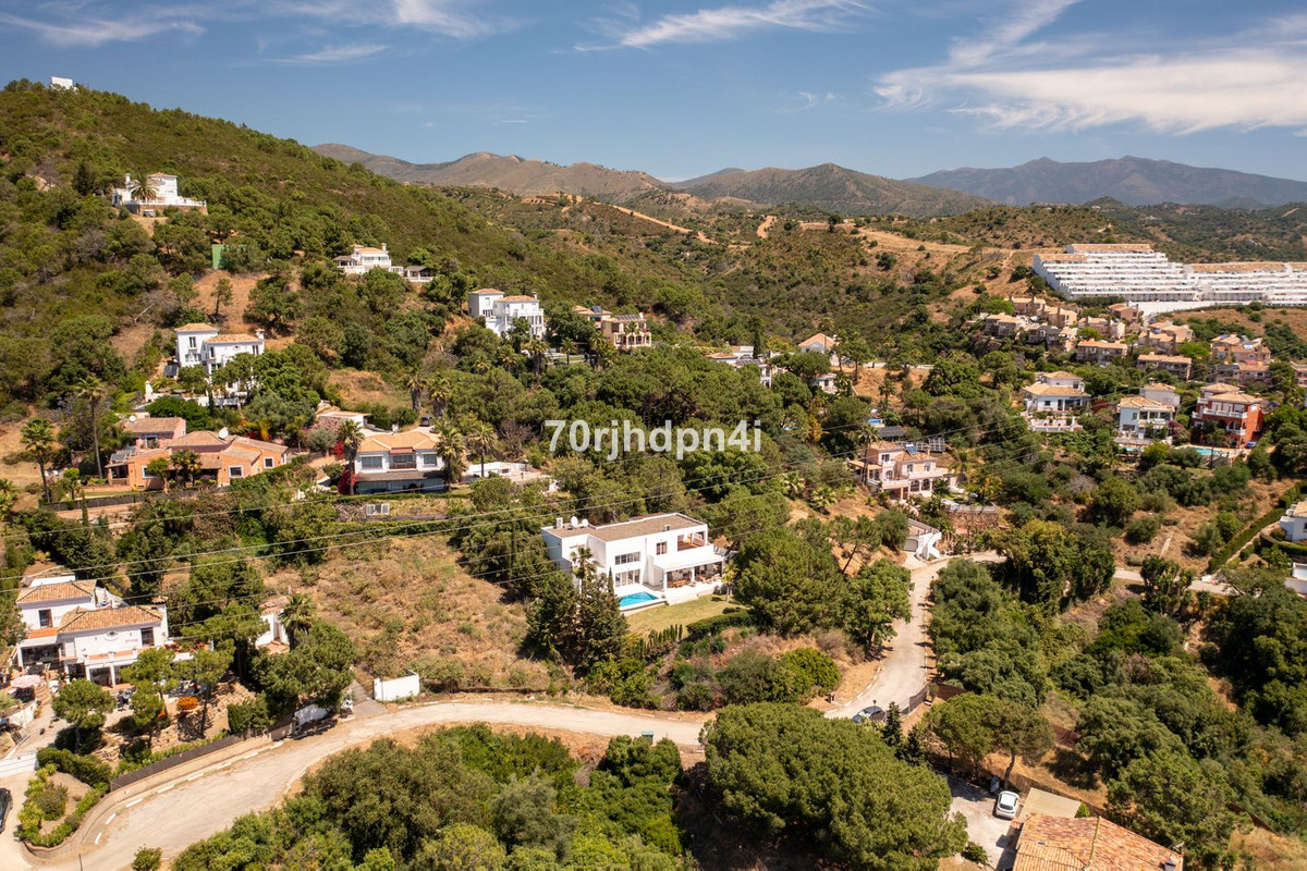 5 Bed Townhouse for sale in Estepona Costa Del Sol, Málaga, Spain
