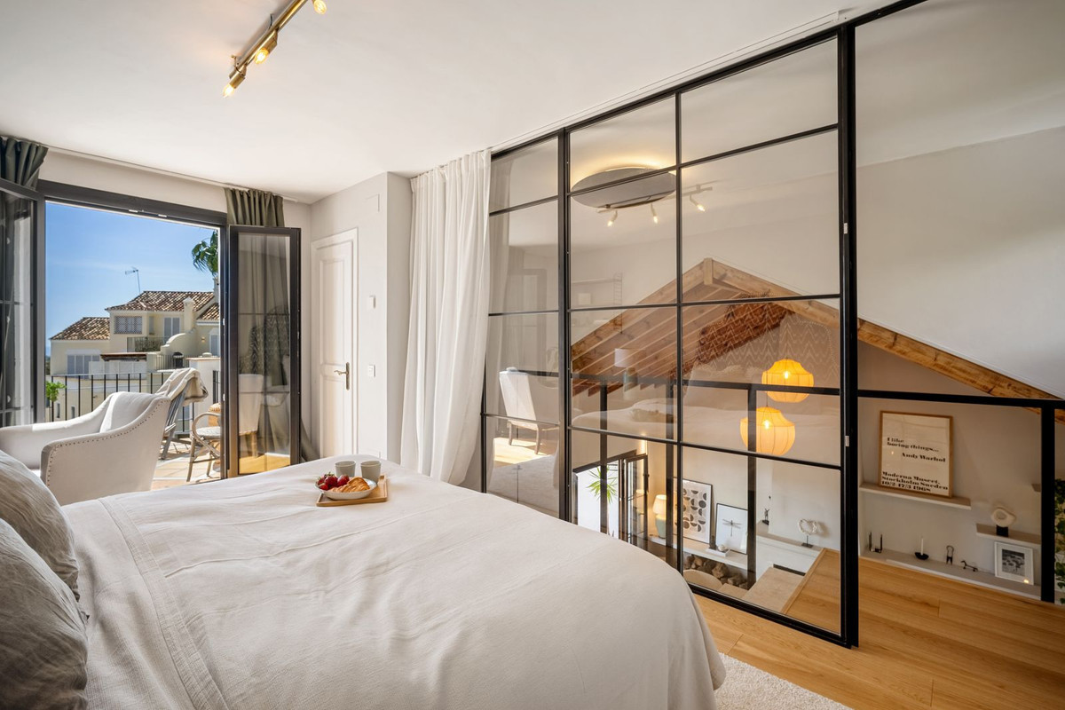 4 Bed Townhouse for sale in Marbella Costa Del Sol, Málaga, Spain