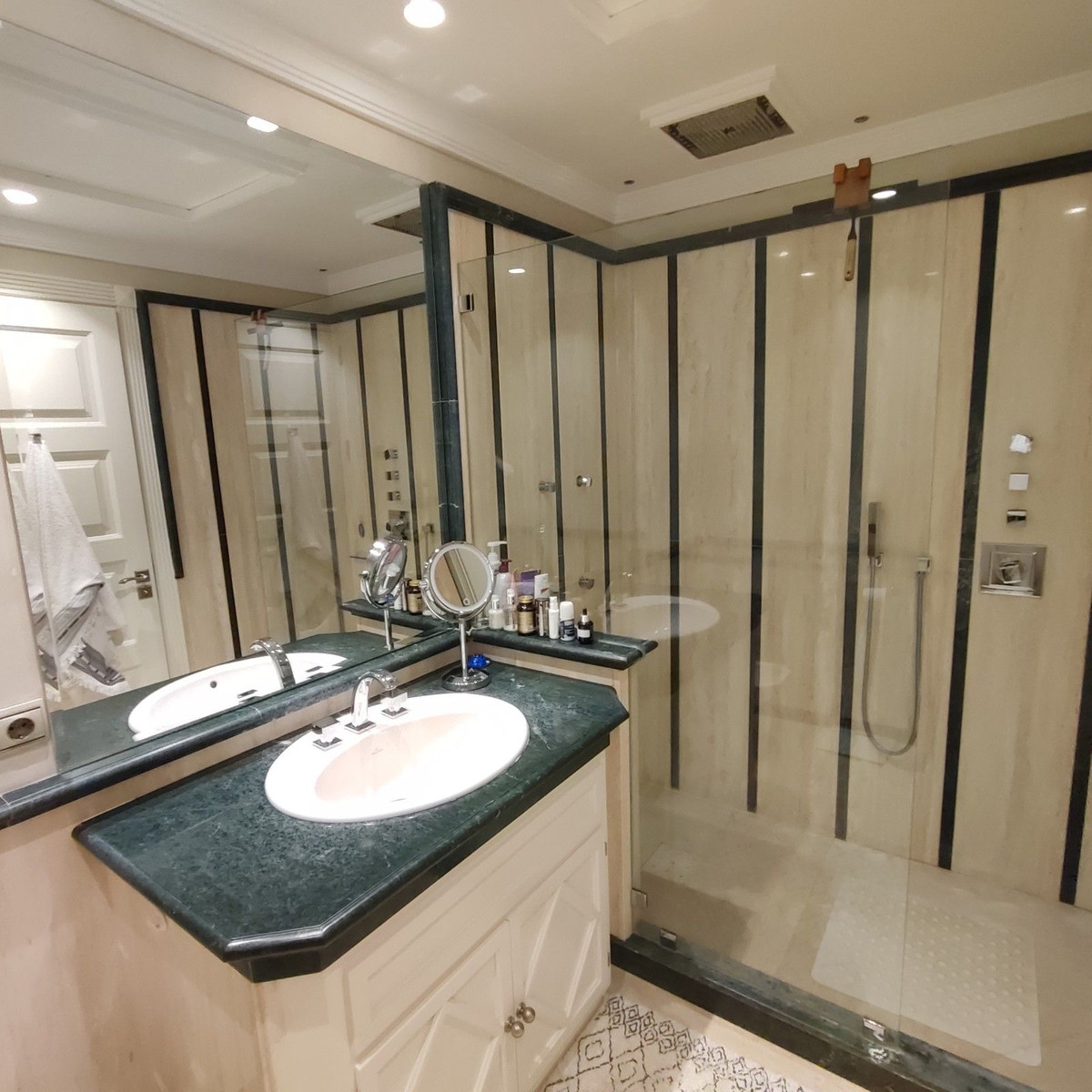 Se vende Adosada de 4 dormitorios en Costa Del Sol, Málaga, España