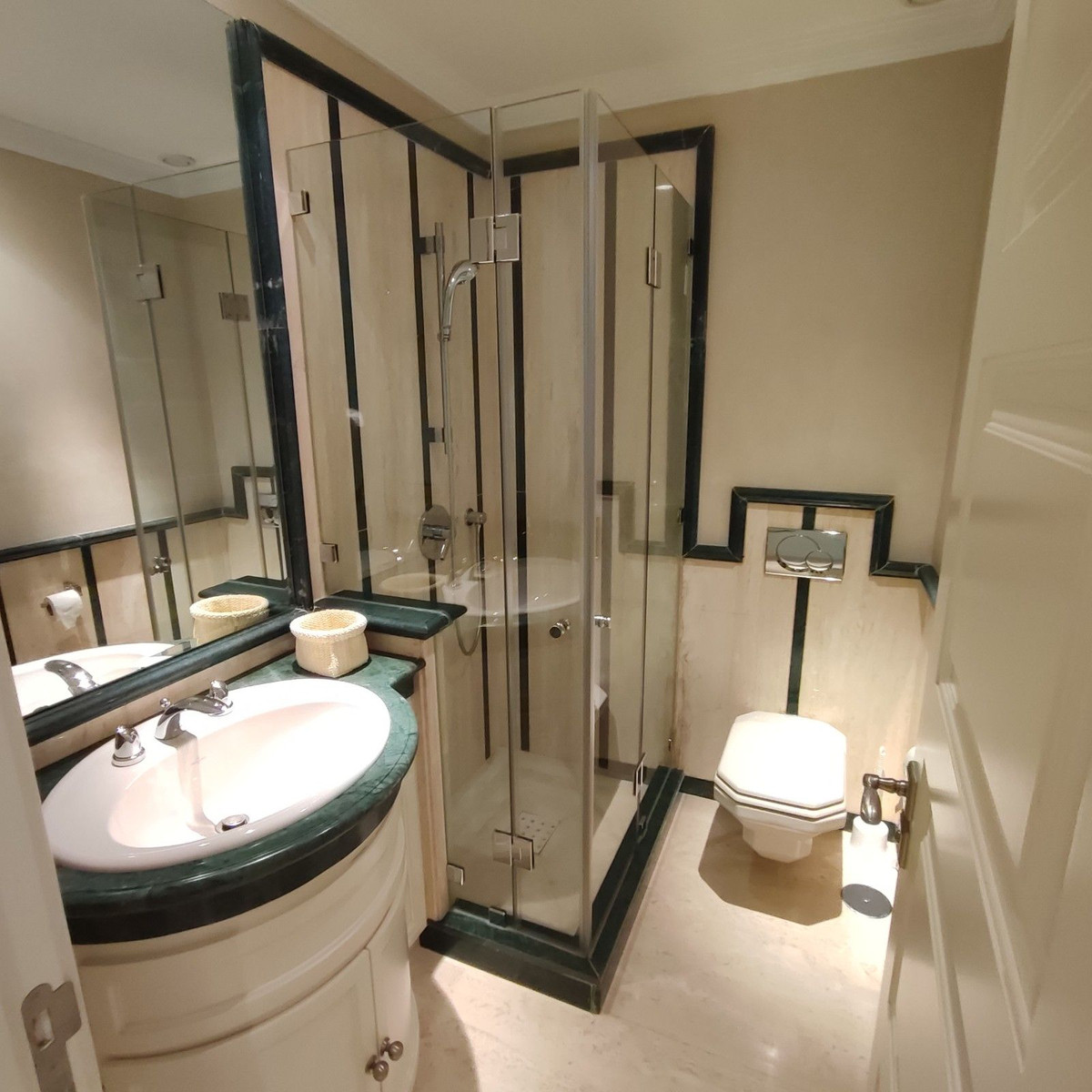 Se vende Adosada de 4 dormitorios en Costa Del Sol, Málaga, España