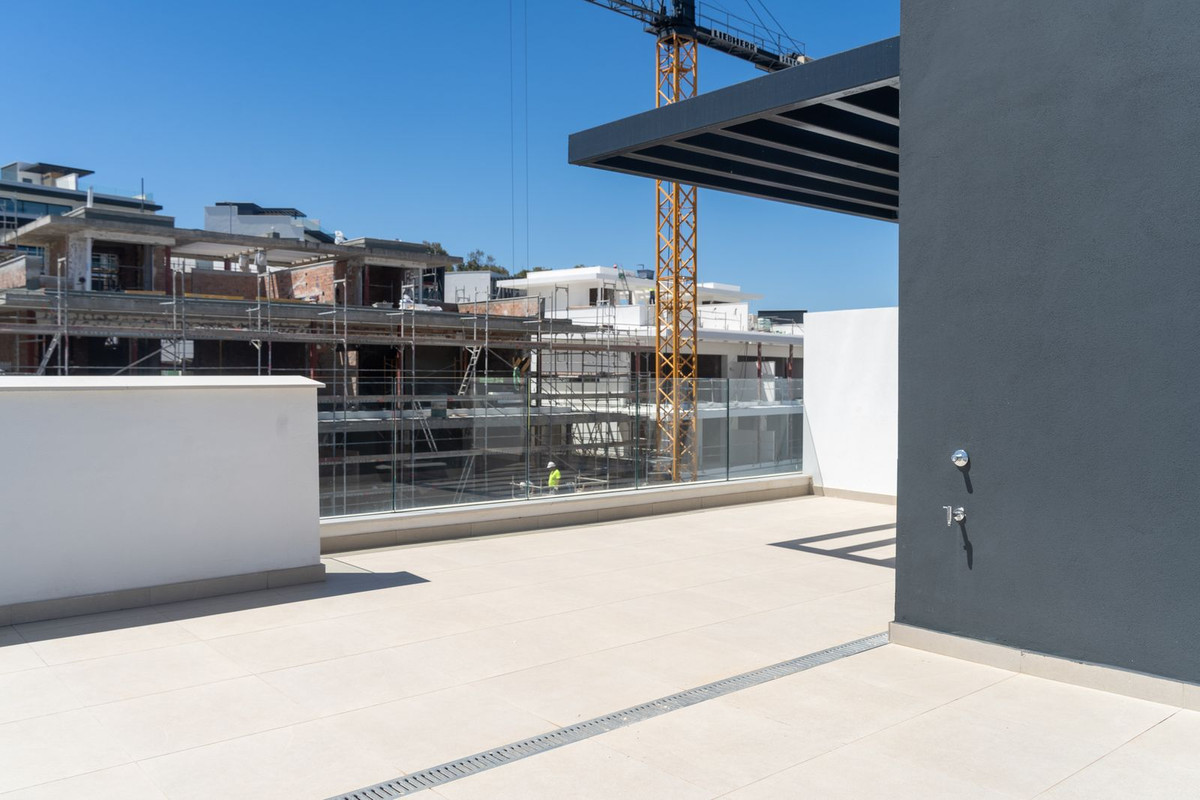 3 Bed Townhouse for sale in Atalaya Costa Del Sol, Málaga, Spain