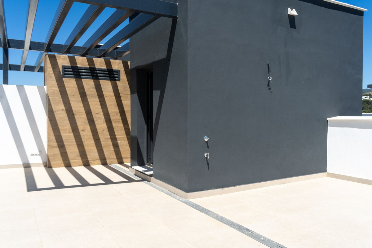 3 Bed Townhouse for sale in Atalaya Costa Del Sol, Málaga, Spain