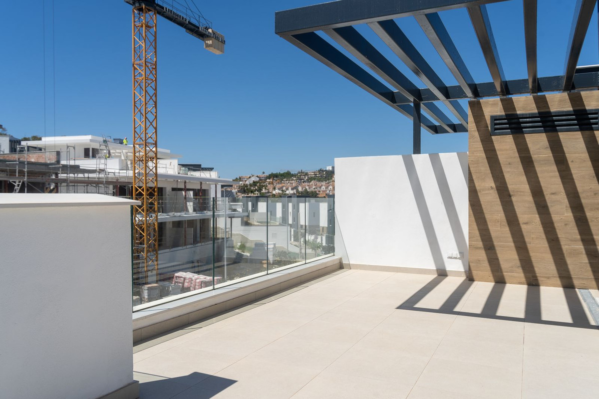 3 Bed Townhouse for sale in Atalaya Costa Del Sol, Málaga, Spain