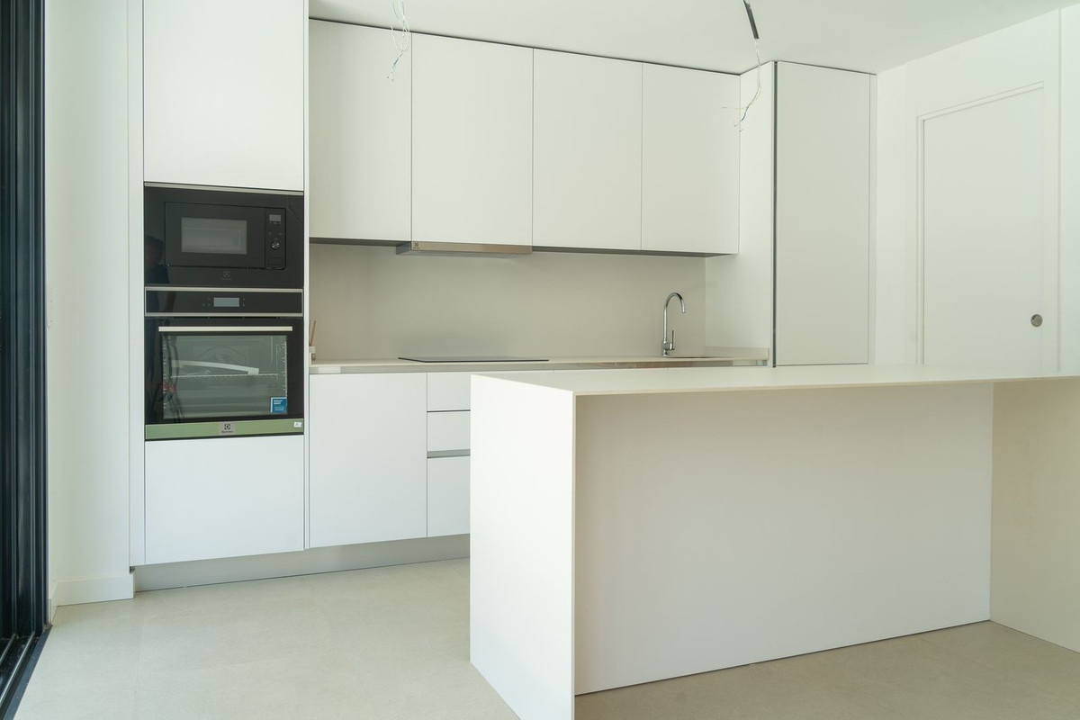 3 Bed Townhouse for sale in Atalaya Costa Del Sol, Málaga, Spain